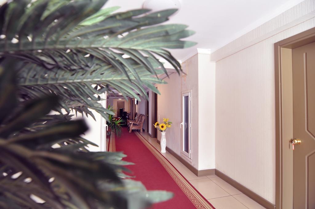 Sun Rise Hotel Tbilisi Luaran gambar