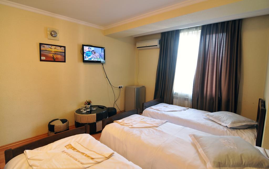 Sun Rise Hotel Tbilisi Bilik gambar